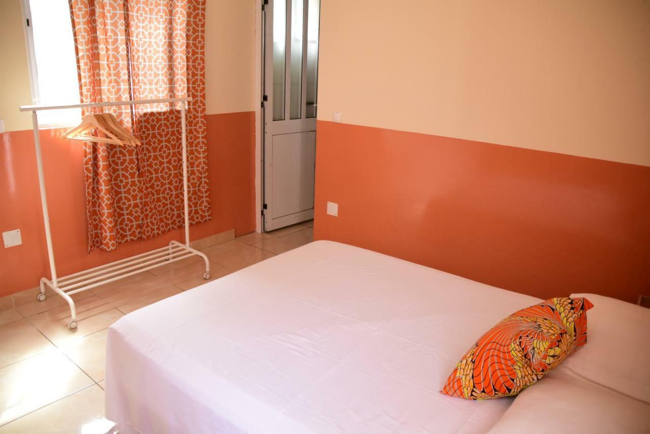 Meeting Point- Tarrafal Center, Ask For Praia & Fogo Pkg Deal ! Hostel Exterior photo